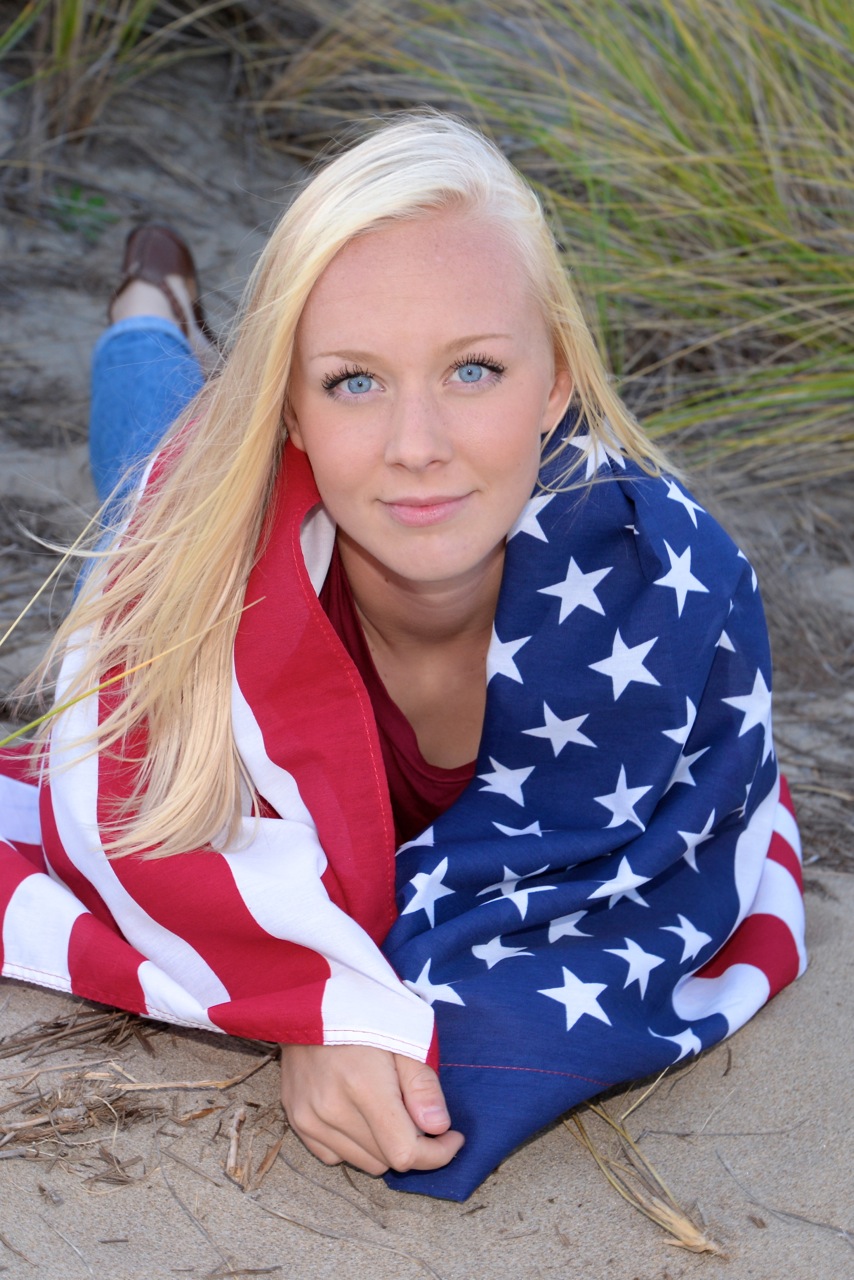 Alexa Reed Senior Yearbook | Ocean Breeze Flowers and Gifts